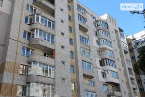 Продается 3-комнатная квартира 94 кв. м в Львове