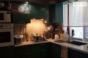 Продается 2-комнатная квартира 50 кв. м в Херсоне