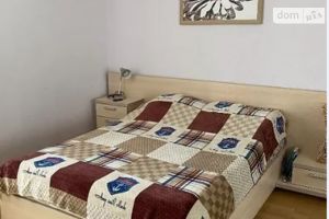Продається 3-кімнатна квартира 81 кв. м у Хмельницькому
