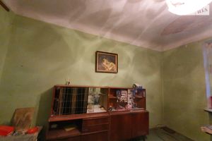Продается 2-комнатная квартира 48 кв. м в Кривом Роге