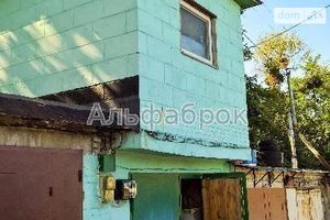 Продается отдельно стоящий гараж универсальный на 62 кв. м
