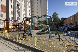 Продається 3-кімнатна квартира 88 кв. м у Хмельницькому