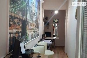 Сдается в аренду офис 12 кв. м в нежилом помещении в жилом доме