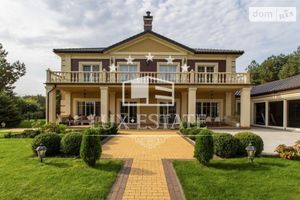Продается дом на 2 этажа 570 кв. м с террасой