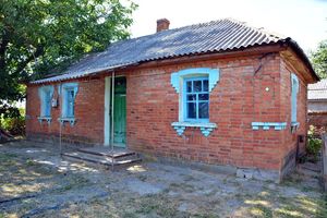 Продається одноповерховий будинок 44 кв. м з садом