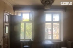 Продается 3-комнатная квартира 71 кв. м в Одессе