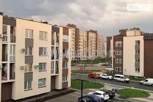 Продается 2-комнатная квартира 53 кв. м в Киеве