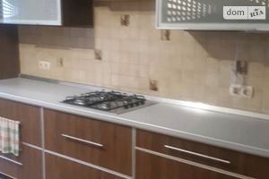 Продается 2-комнатная квартира 64 кв. м в Тернополе