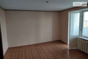 Продається 3-кімнатна квартира 64 кв. м у Вознесенську