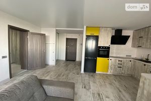 Продається 2-кімнатна квартира 71.5 кв. м у Одесі