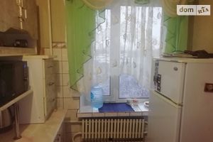 Продается 3-комнатная квартира 65 кв. м в Тернополе