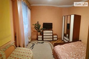 Продается часть дома 38 кв. м с балконом