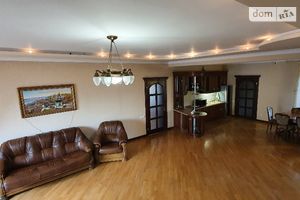 Сдается в аренду дом на 2 этажа 200 кв. м с камином