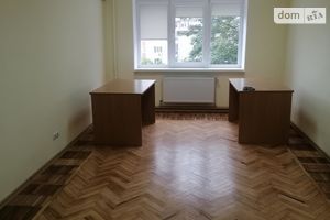 Сдается в аренду офис 19 кв. м в бизнес-центре