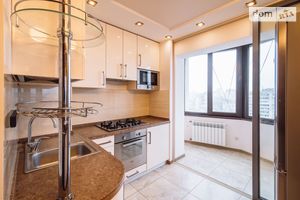 Продается 1-комнатная квартира 43 кв. м в Одессе
