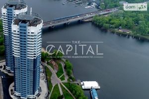 Продается 3-комнатная квартира 93 кв. м в Киеве
