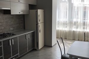 Сдается в аренду 2-комнатная квартира 45 кв. м в Виннице