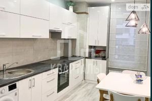 Здається в оренду 1-кімнатна квартира 43 кв. м у Києві