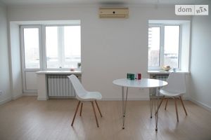 Продається 3-кімнатна квартира 64 кв. м у Дніпрі