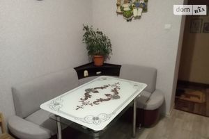 Продается 3-комнатная квартира 72 кв. м в Виннице