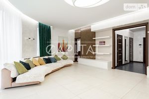 Сдается в аренду 3-комнатная квартира 150 кв. м в Киеве