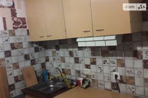 Здається в оренду кімната 46 кв. м у Києві