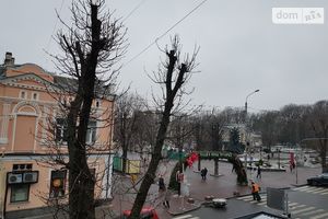 Сдается в аренду помещения свободного назначения 38 кв. м в 3-этажном здании