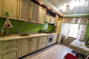 Сдается в аренду 2-комнатная квартира 60 кв. м в Чернигове