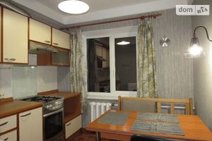 Сдается в аренду 3-комнатная квартира 57 кв. м в Киеве