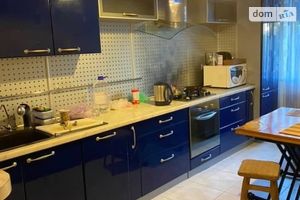 Продається 3-кімнатна квартира 91.4 кв. м у Одесі