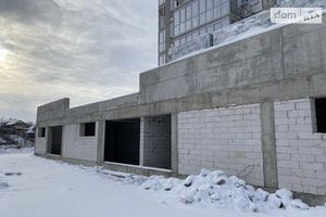 Продається 1-кімнатна квартира 47.6 кв. м у Луцьку