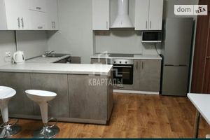Сдается в аренду 3-комнатная квартира 95 кв. м в Киеве