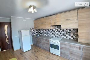 Сдается в аренду 2-комнатная квартира 68 кв. м в Тернополе