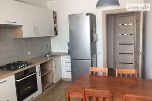 Сдается в аренду 1-комнатная квартира 41 кв. м в Луцке