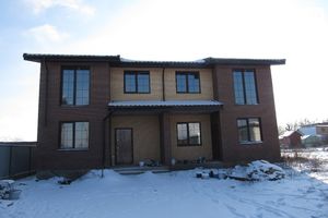 Продается дом на 2 этажа 108 кв. м с беседкой