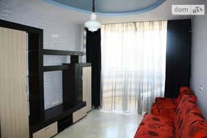 Продається 2-кімнатна квартира 65 кв. м у Одесі