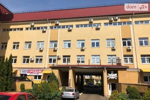 Продається офіс 1052.2 кв. м в нежитловому приміщені в житловому будинку
