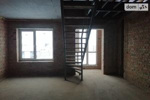 Продается 3-комнатная квартира 65.05 кв. м в Ровно
