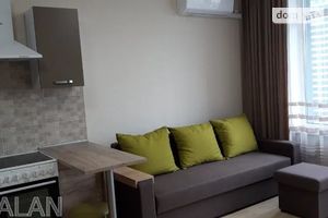 Сдается в аренду 2-комнатная квартира 72 кв. м в Киеве