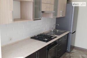 Продается 1-комнатная квартира 50.3 кв. м в Львове