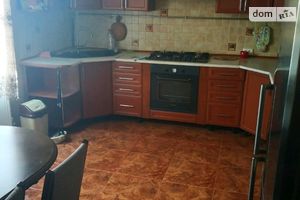 Продается одноэтажный дом 100 кв. м с мансардой