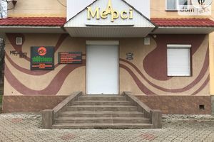 Продается нежилое помещение в жилом доме 46 кв. м в 1-этажном здании