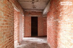 Продається 3-кімнатна квартира 84.8 кв. м у Івано-Франківську