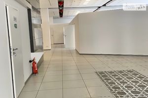 Продається офіс 691 кв. м в бізнес-центрі