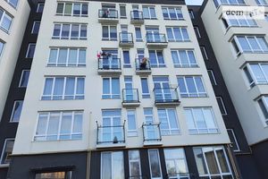 Продается 1-комнатная квартира 45.2 кв. м в Дублянах