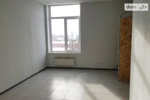 Здається в оренду приміщення вільного призначення 17 кв. м в 5-поверховій будівлі