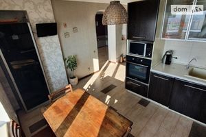 Продається 5-кімнатна квартира 137 кв. м у Хмельницькому