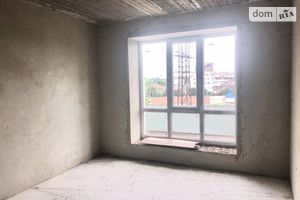 Продается 3-комнатная квартира 67 кв. м в Ивано-Франковске