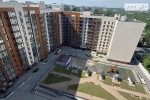 Продается 3-комнатная квартира 86 кв. м в Днепре