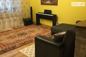 Продається 3-кімнатна квартира 75 кв. м у Тернополі